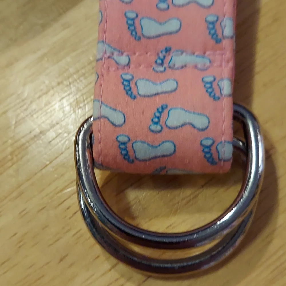 Vineyard Vines approximately 36